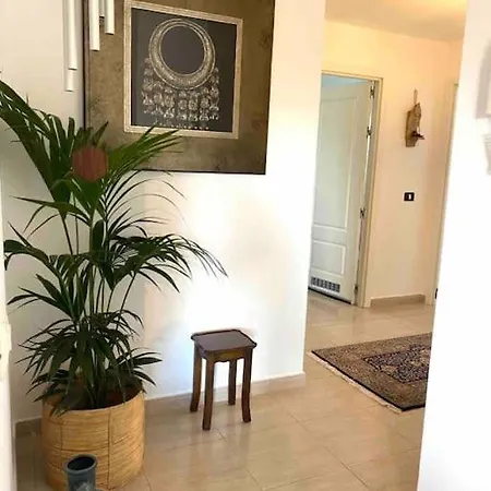 Elegant Colonial Style Ocean View Golf Del Sur Апартаменты *