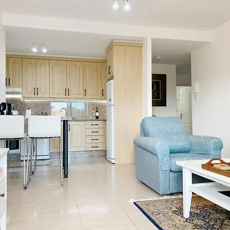 شقة Elegant Colonial Style Ocean View Golf Del Sur سان ميغيل ذي أبونا